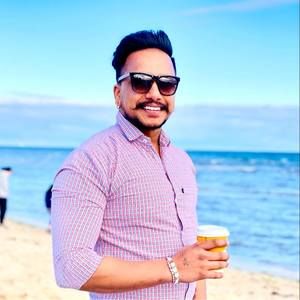 Meet your Posher, Manjinder